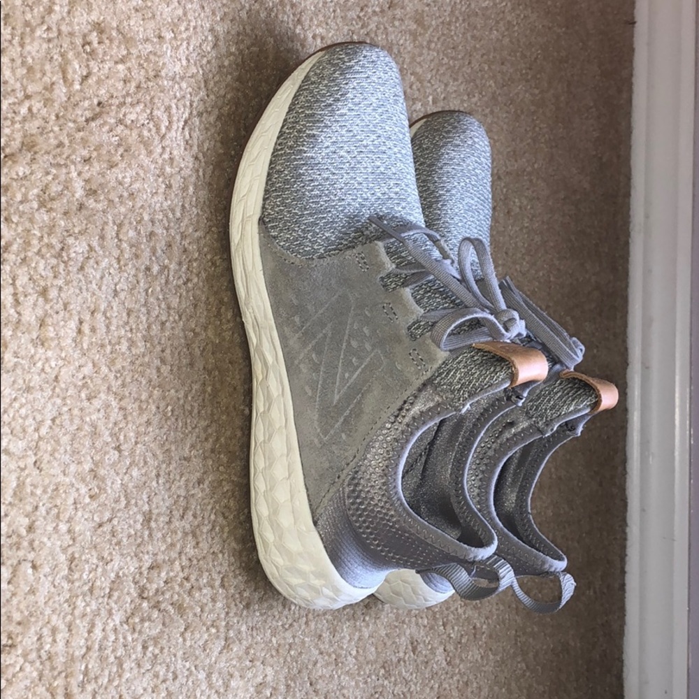 Women’s size 9 New Balance shoes.